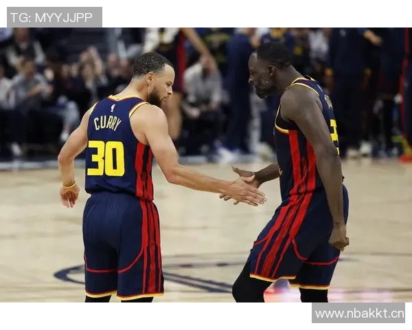 库里赞追梦重拾组织能力赛季初期如同无人区的挑战与机遇